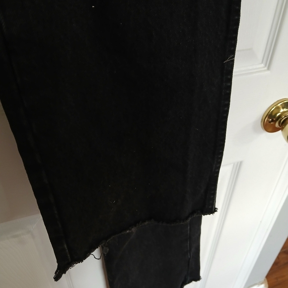 Zara high rise black distressed ripped jeans  Raw Hem Size 0 Grunge Skater Rock - Picture 5 of 9